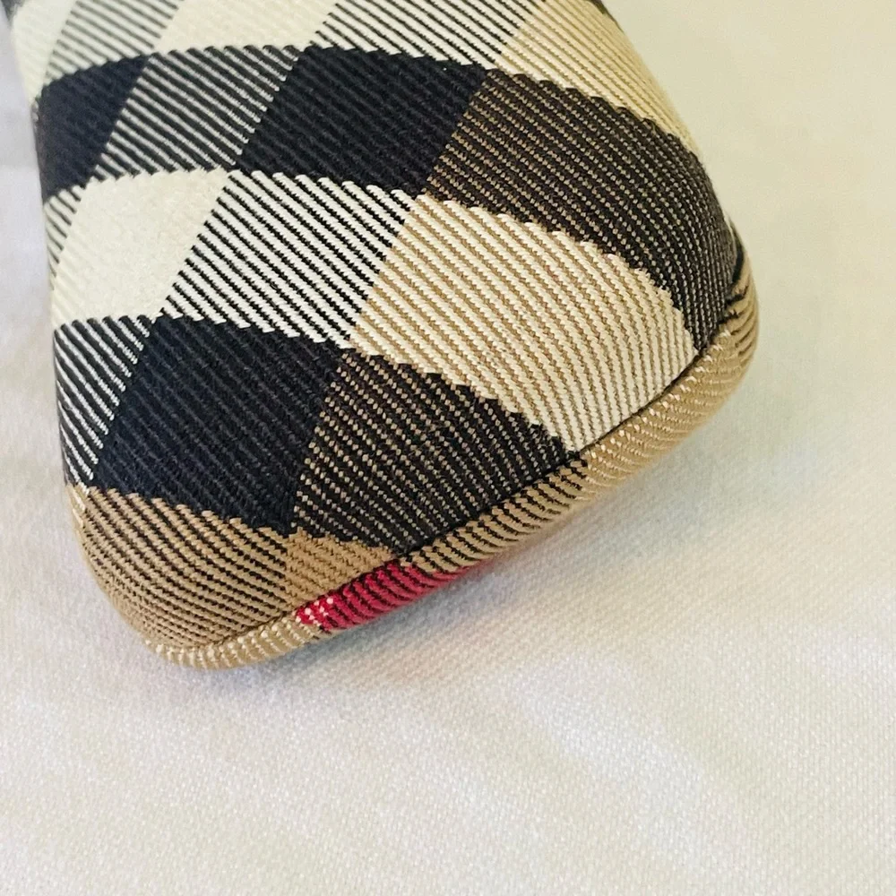 BURBERRY NOVA CHECK FABRIC EYEGLASS CASE
